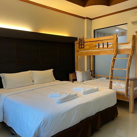 Blue Carina Hotel Пхукет Екстер'єр фото