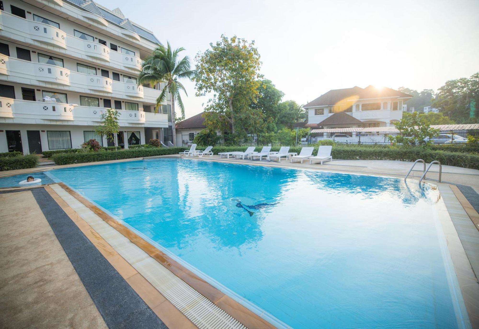 Blue Carina Hotel Пхукет Екстер'єр фото