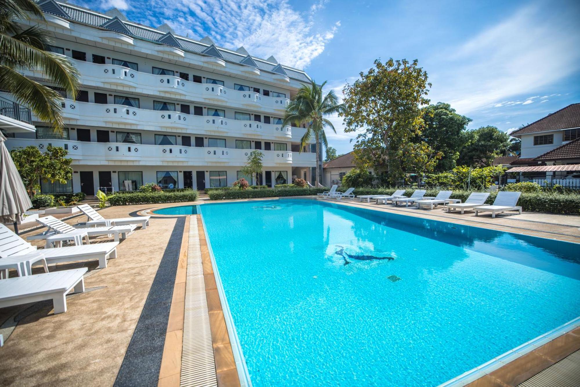Blue Carina Hotel Пхукет Екстер'єр фото