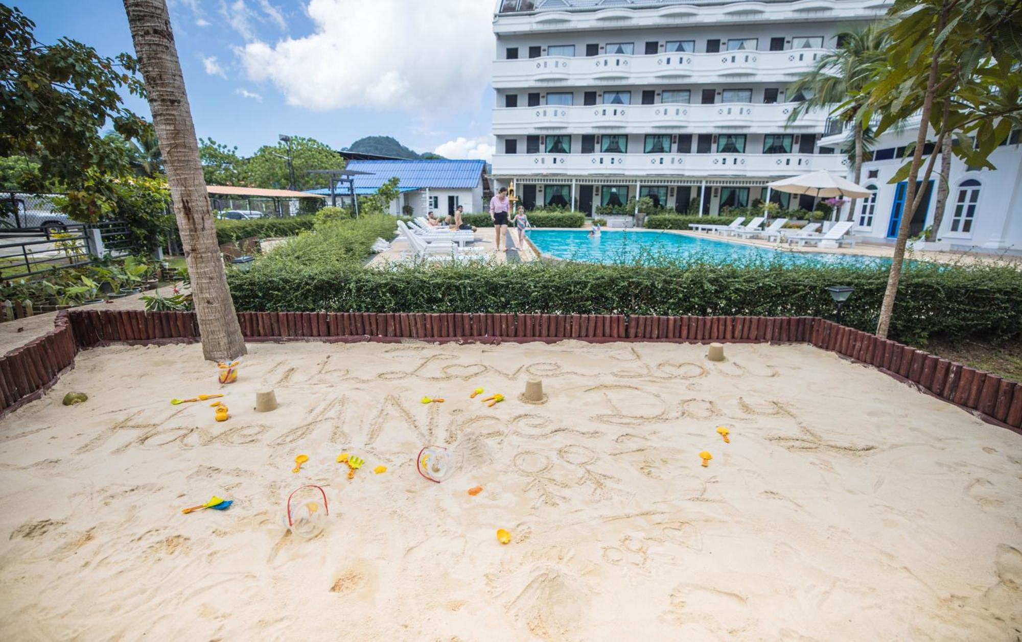 Blue Carina Hotel Пхукет Екстер'єр фото