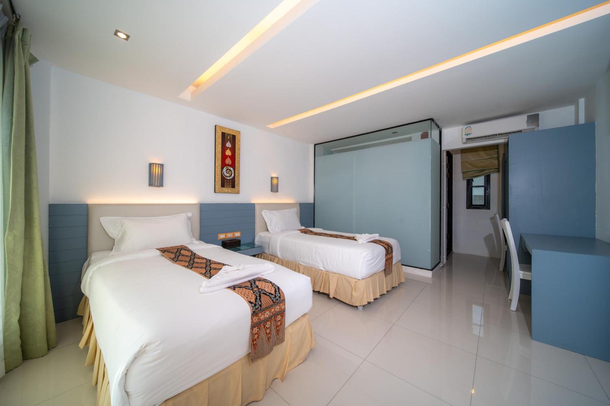Blue Carina Hotel Пхукет Екстер'єр фото